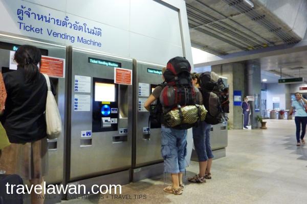 Mesin pembelian tiket kereta Airport Rail Link, Bangkok Mesin pembelian tiket kereta Airport Rail Link, Bangkok