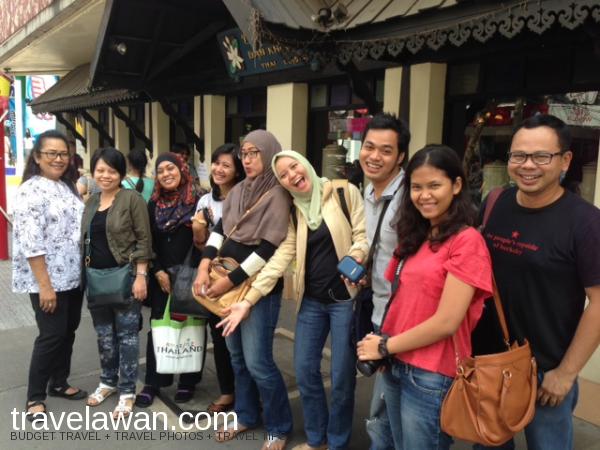 File Travelawan, Di Bangkok Cicipi Restoran Ban Khun Mae, Travelawan